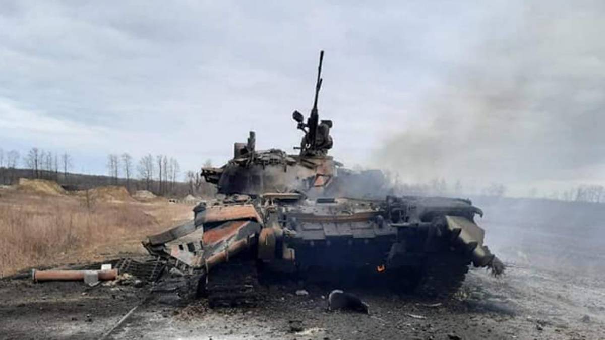 Загальні бойові втрати противника з 24.02.22 по 13.04.23 – Генштаб ЗСУ: 180590 (+540) осіб, 2339 (+5) БПЛА, 7053 (+10) ББМ, 283 (+1) засоби ППО