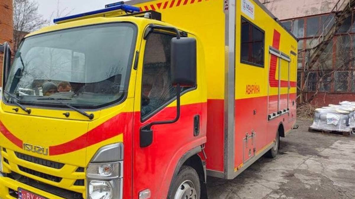 Запоріжжя  отримало від США автомобіль для ремонту теплових мереж