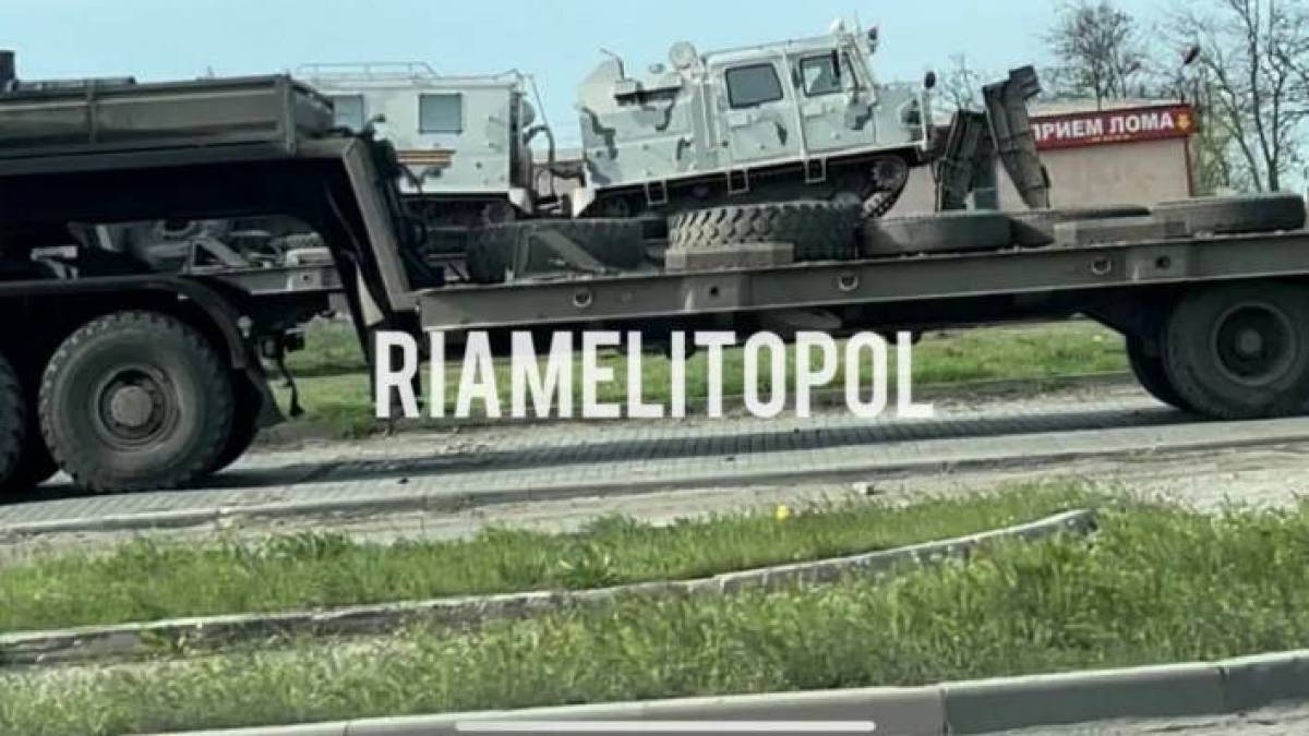 У Мелітополі помічено дивну техніку росіян, фото
