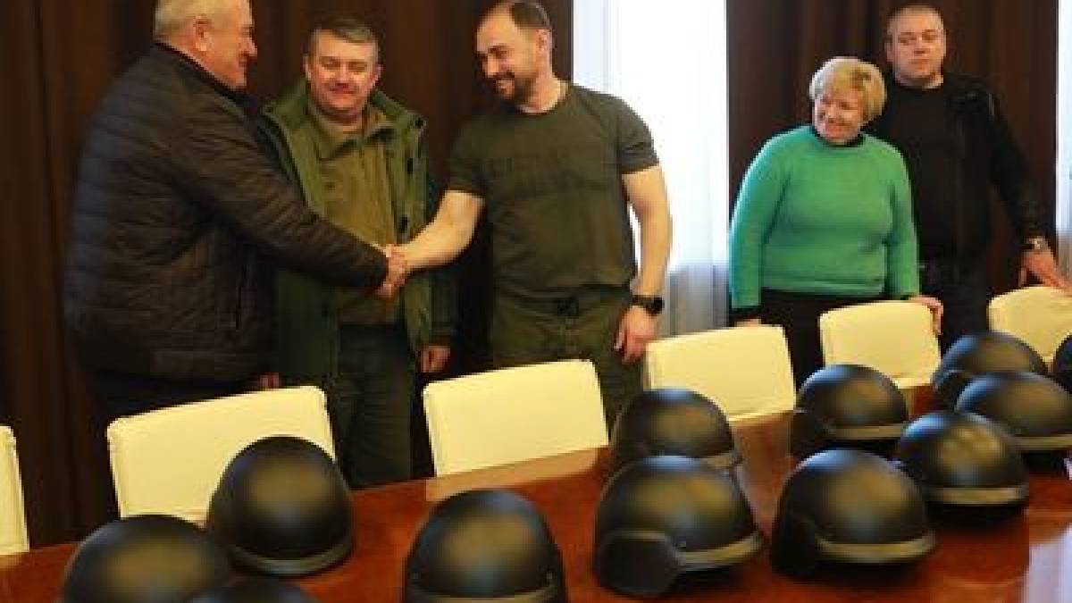 Комунальники Пологівського району отримали засоби захисту