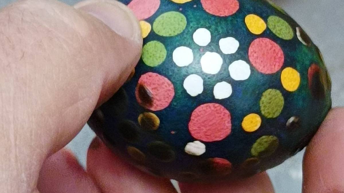 У художній школі творили маленькі всесвіти Великодньої писанки