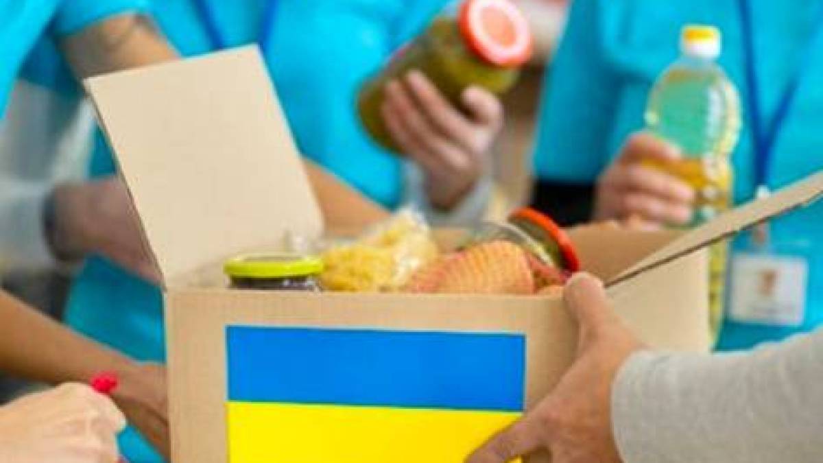 Пенсионеры из Запорожья могут получить продуктовые наборы: где и когда