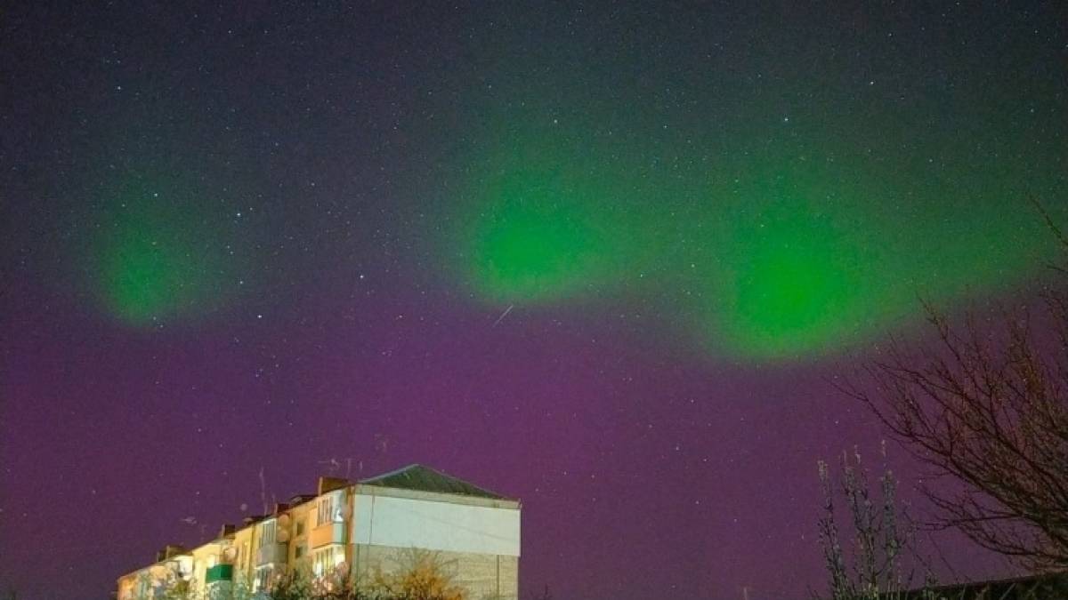 Північне сяйво над Україною: науковці назвали причину незвичного явища