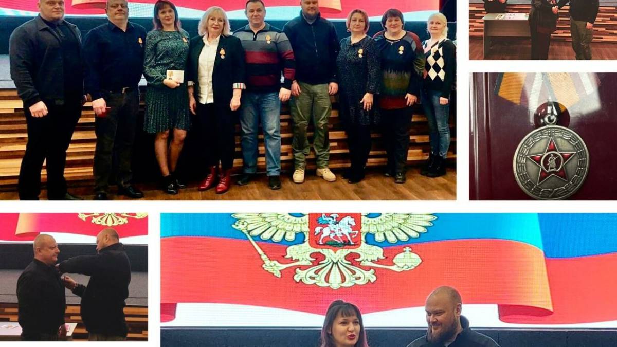 У місті Токмак місцеві зрадники отримали нагороди від міноборони рф, фото