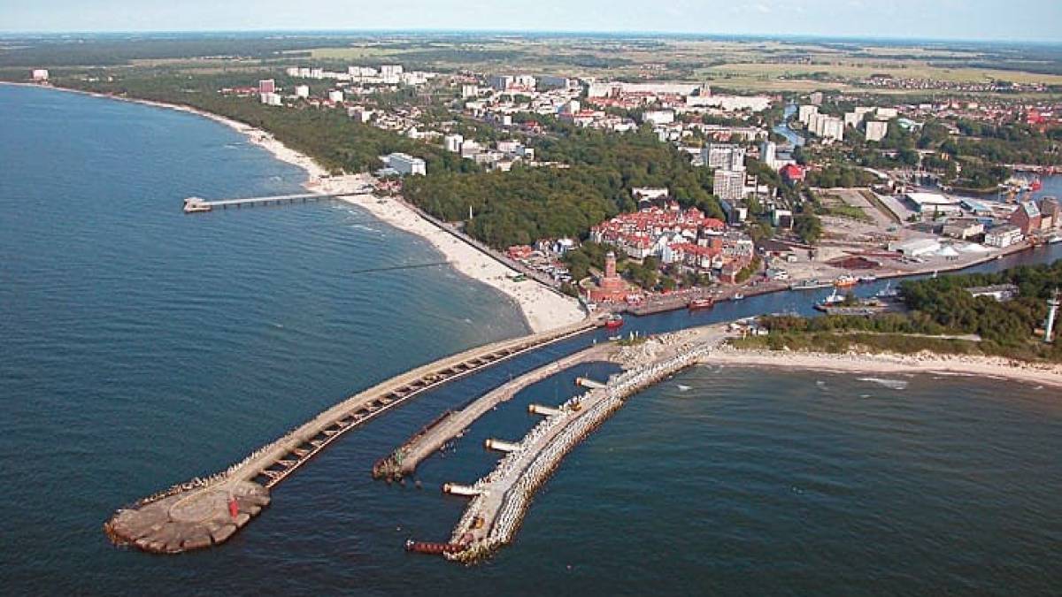 Польща розширить список портів для транзиту зерна з України