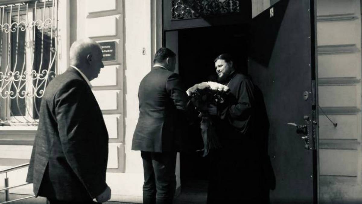Бердянський митрополіт із вдячністю приймає гостей з фашистської рф (фото)