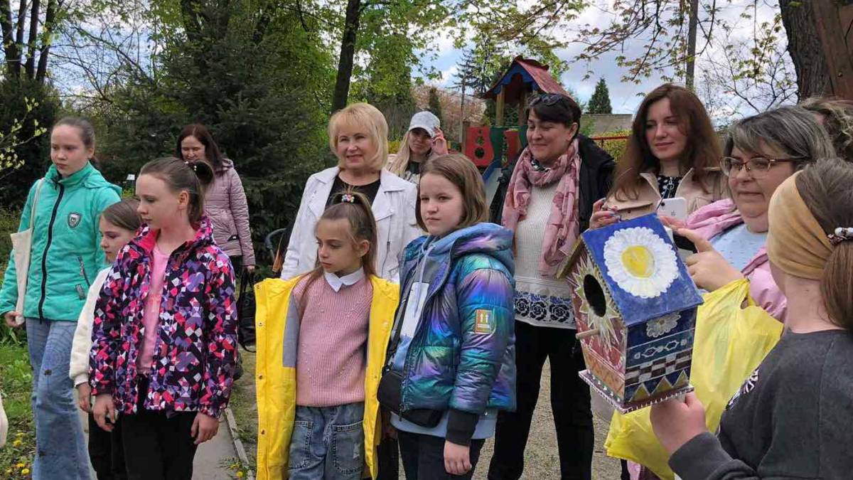 У Запоріжжі діти зі школи мистецтв збудували «Пташине містечко», фото
