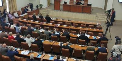 Один з депутатів Запорізької міськради склав повноваження