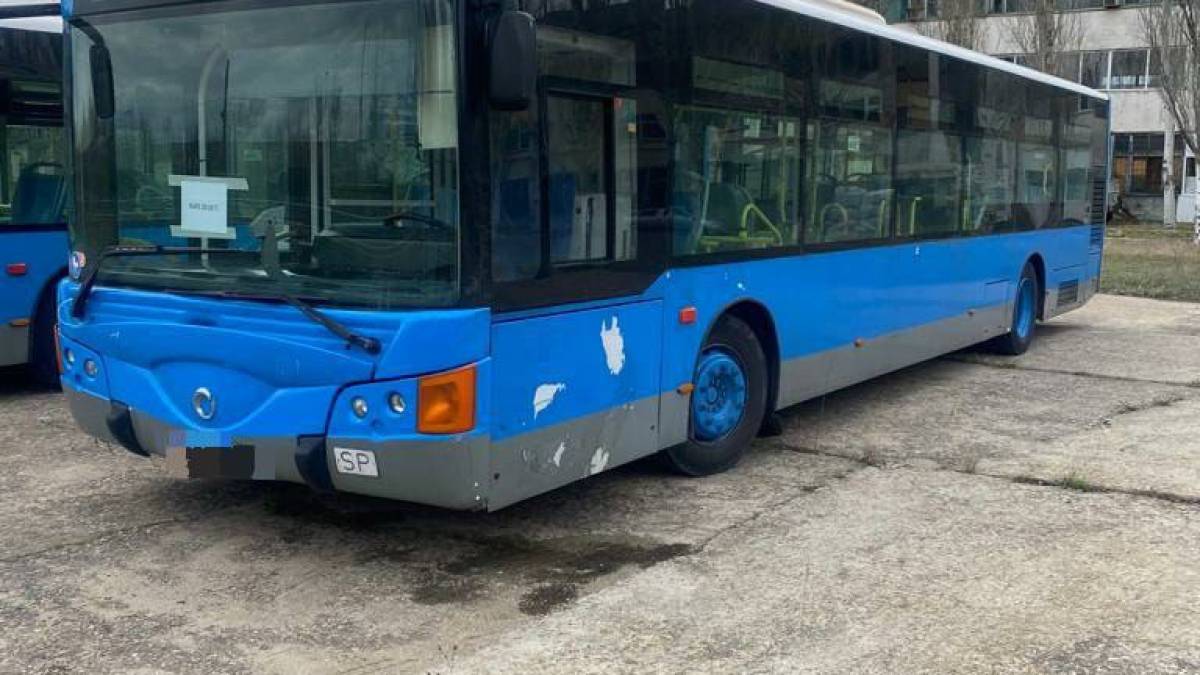 Мадрид подарил Херсону более 30 автобусов