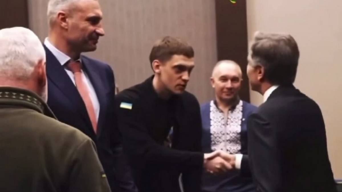 Перебуваючи в США, мер Мелітополя Іван Федоров зустрівся з держсекретарем Ентоні Блінкеном: подробиці