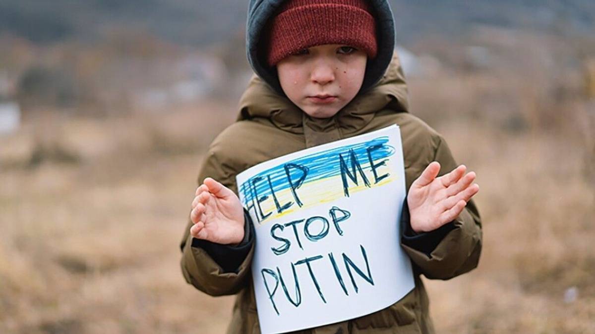 На Запоріжжі вчителі-колаборанти вмовляють батьків віддати дітей нібито на “оздоровлення” в Крим