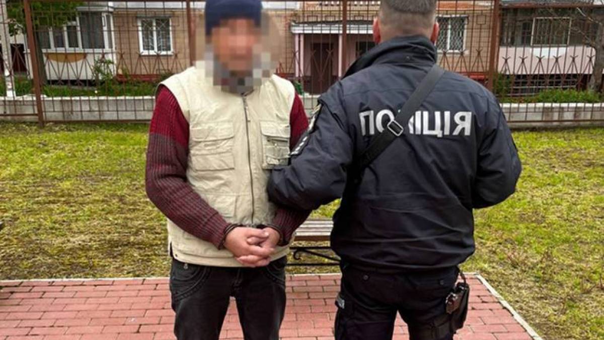 У Запоріжжі 50-річний місцевий житель до смерті забив жінку та сховав її тіло в лісосмузі