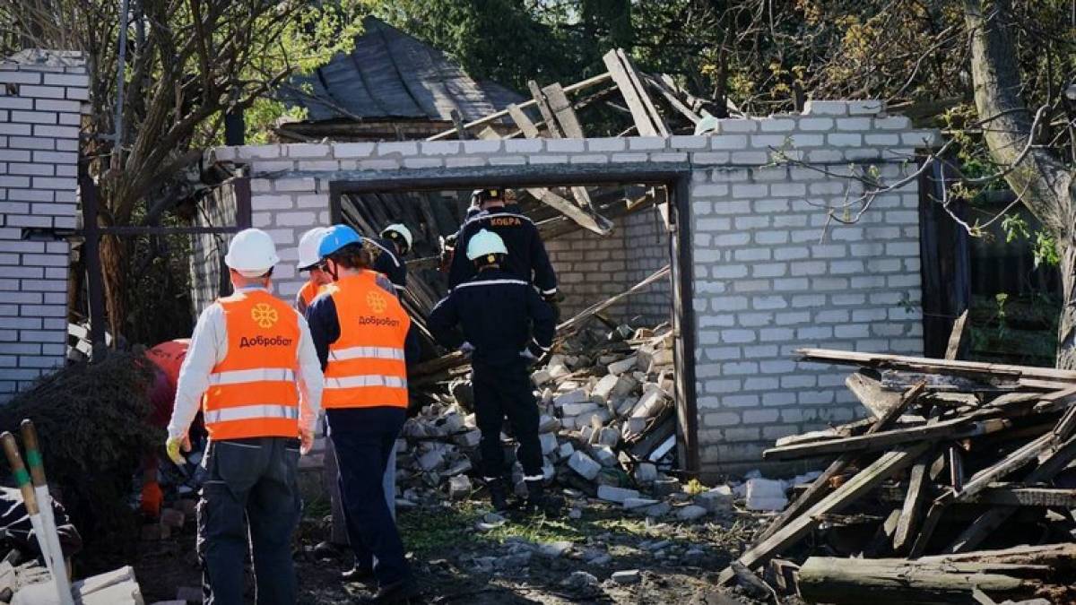 У мерії Запоріжжя уточнили наслідки нічного обстрілу міста: постраждали 44 приватні будинки