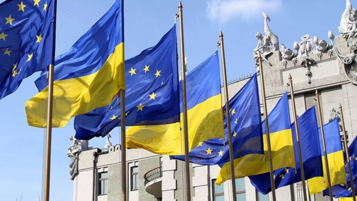 Европарламент поддержал продление беспошлинной торговли с Украиной еще на год