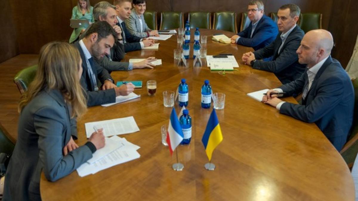 https://moz.gov.ua/uploads/thumb/9/gallery_big/46211-whatsapp_image_2023_05_05_at_11_02_39.jpeg