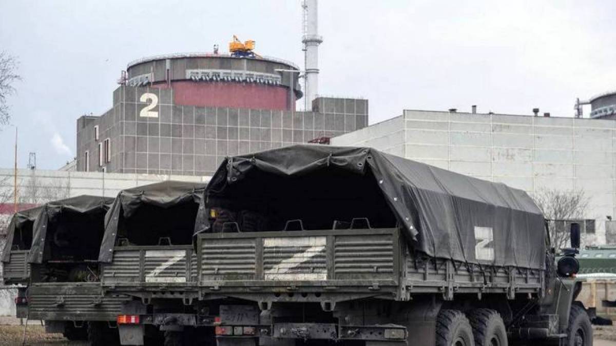 На Запорізькій АЕС окупанти проводять тренування на швидкість виїзду зі станції