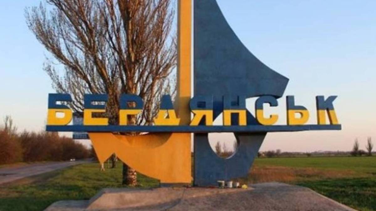 Окупанти остаточно “вбивають” курортний сезон у Бердянську, який і не починався