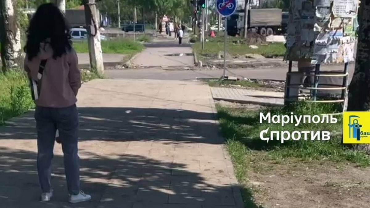 На Запоріжжя окупанти відправили через Маріуполь велику колону з БК