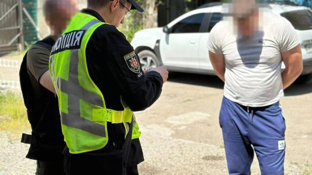 У Запоріжжі викрили місцевого жителя, який за 4 тисяч доларів намагався уникнути мобілізації