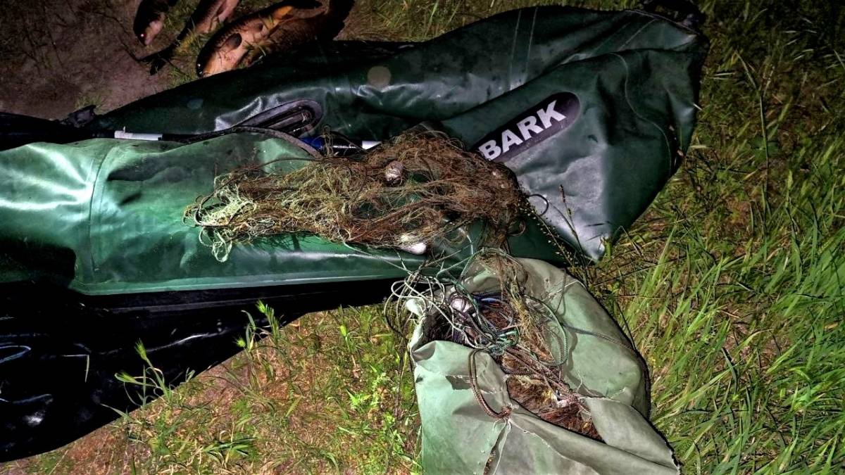 Поблизу села Біленьке виявлено двох порушників на гумових човнах