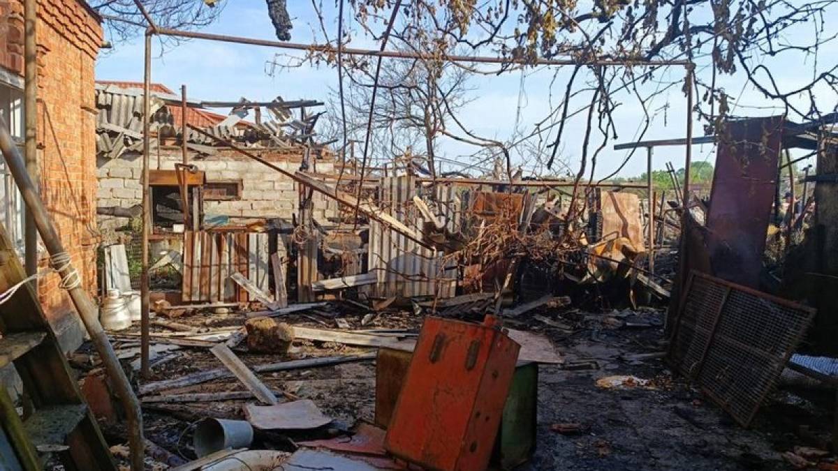 У прифронтових селах Запорізької області після ворожих ударів – багато пошкоджених будинків