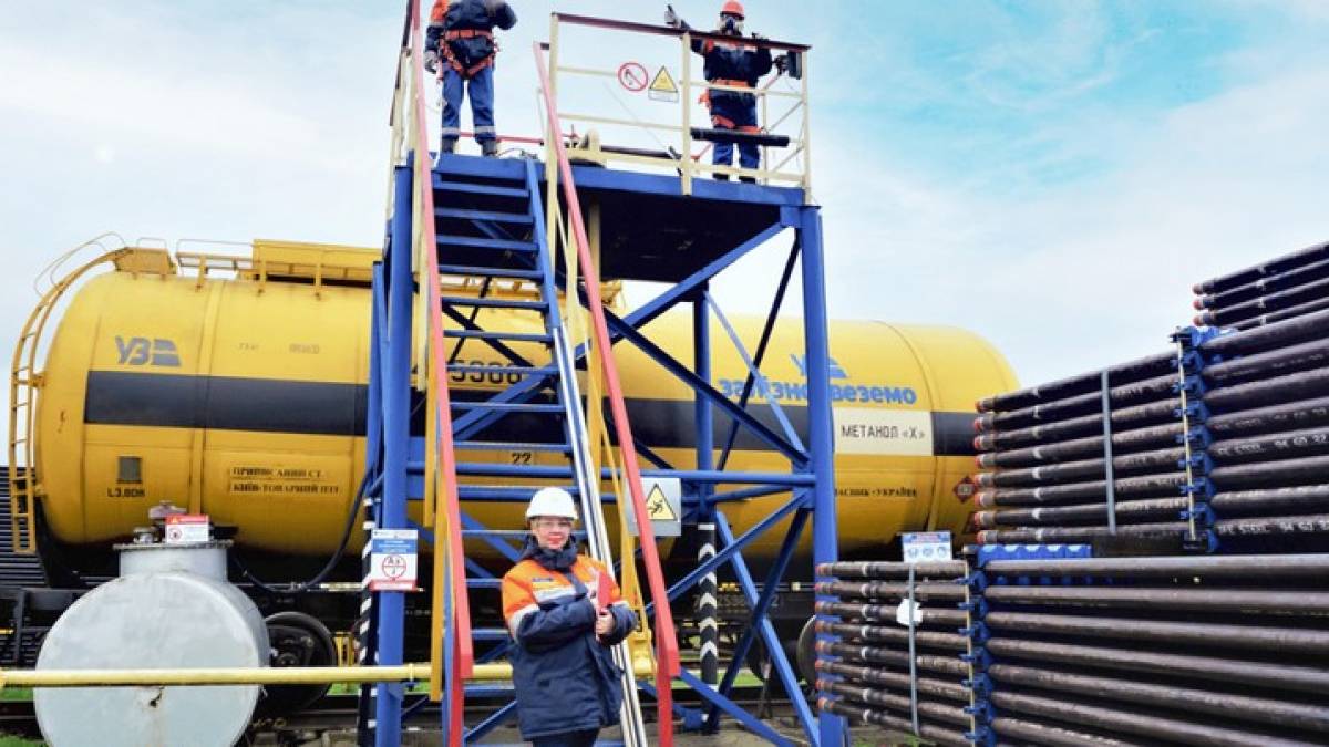 Енергетичне співтовариство передало Україні 2 тисячі тонн метанолу
