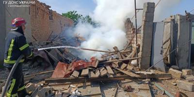 У Запорізькій області рятувальники ліквідували наслідки ворожого обстрілу