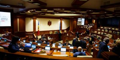 Молдова продовжує ще на 60 днів надзвичайний стан через війну в Україні