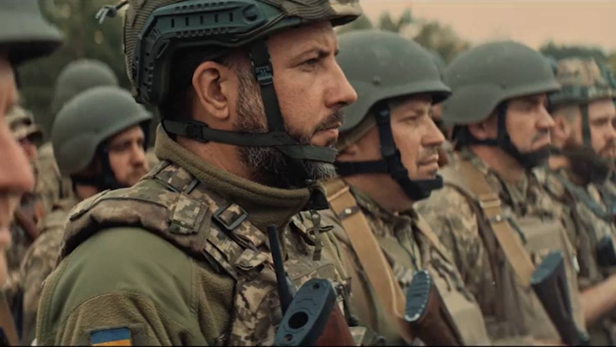 «Прийшов час повертати своє»: Залужний оприлюднив відео з молитвою за визволення України (відео)
