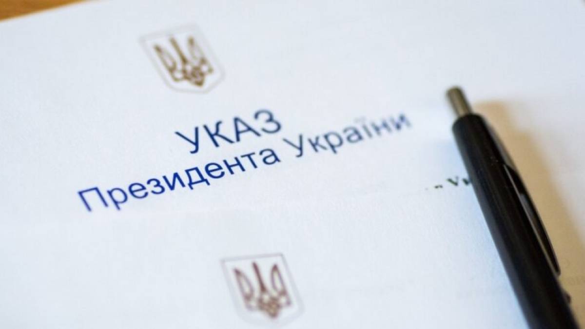 Санкції щодо ще 51 громадянина РФ і 220 юросіб – Зеленський ввів у дію рішення РНБО