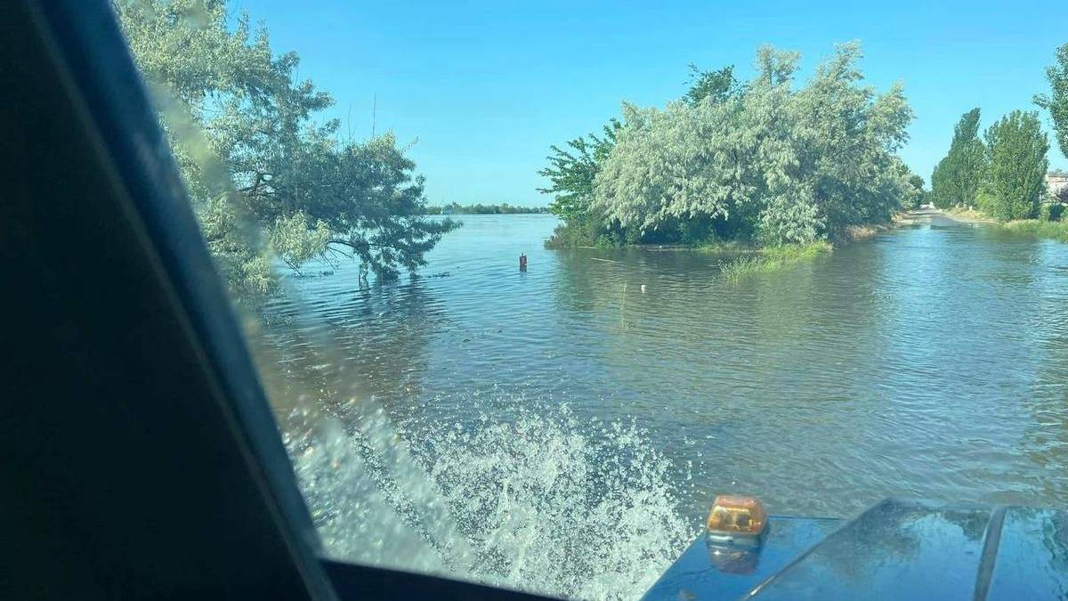 Після підриву ГЕС вже затопило майже 2 тисячі будинків на правобережжі – Херсонська ОВА