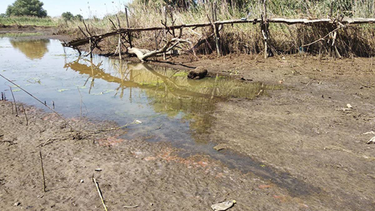 У Каховському водосховищі та Дніпрі продовжує знижуватись рівень води