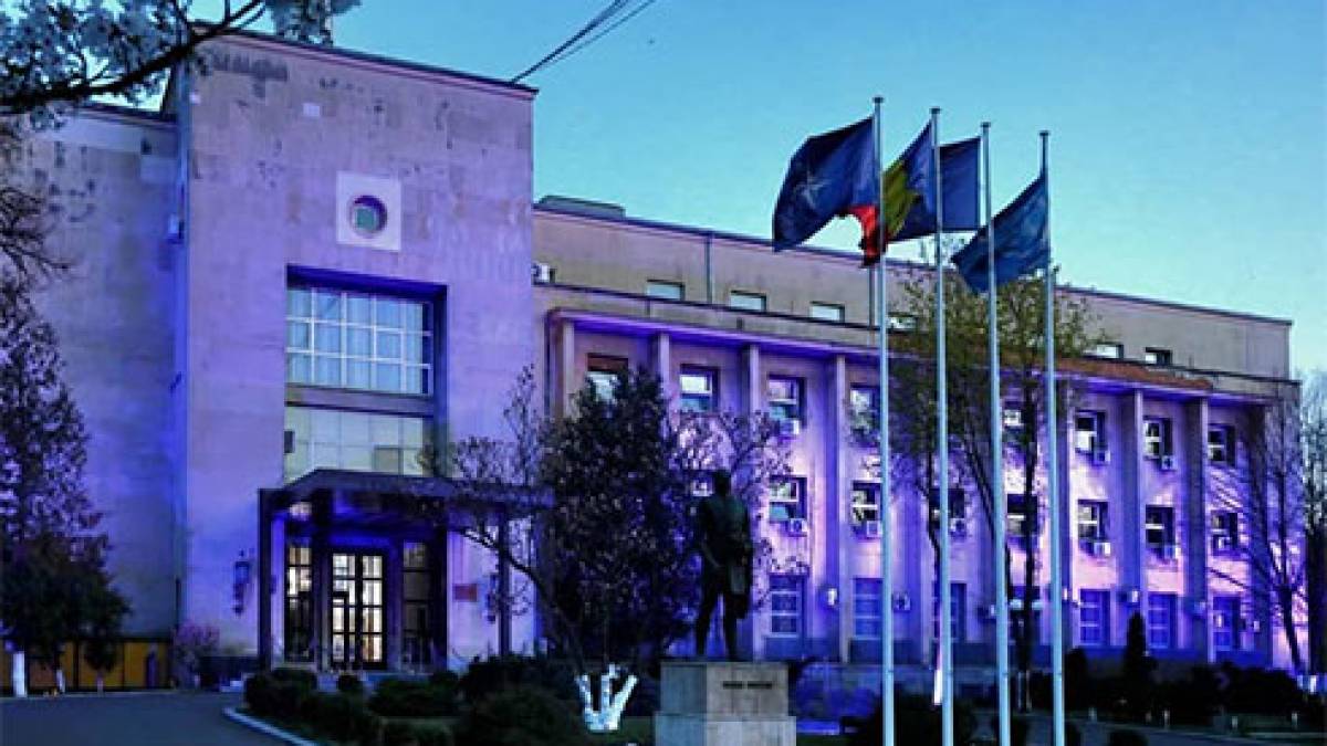 Румунія висилає понад 50 співробітників посольства рф