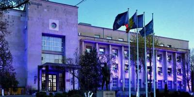 Румыния высылает более 50 сотрудников посольства рф