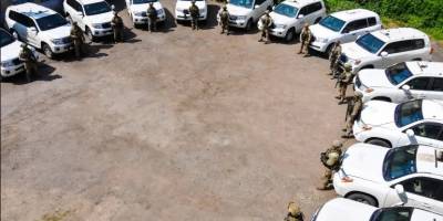 ЄС передав українським поліцейським 13 броньованих машин для роботи на звільнених територіях