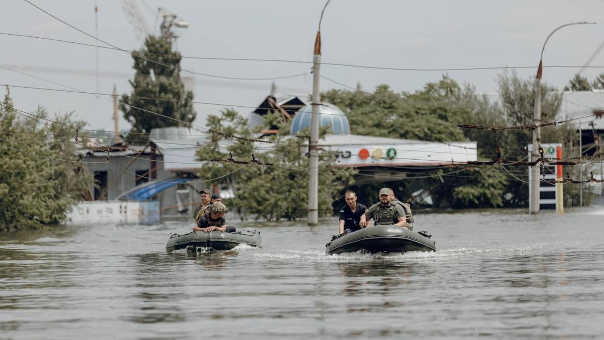 На Херсонщині евакуйовано 2 412 осіб, загинули четверо, у Миколаївській – евакуйовано 825, одна людина загинула – глава МВС