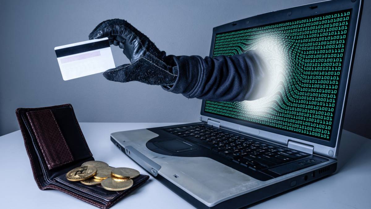 Мешканців Запоріжжя атакують інтернет-шахраї