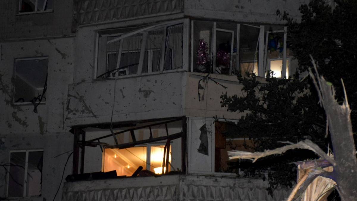 В Одесі уламки дрону поцілили в багатоповерхівку: є загиблі (фото, відео)