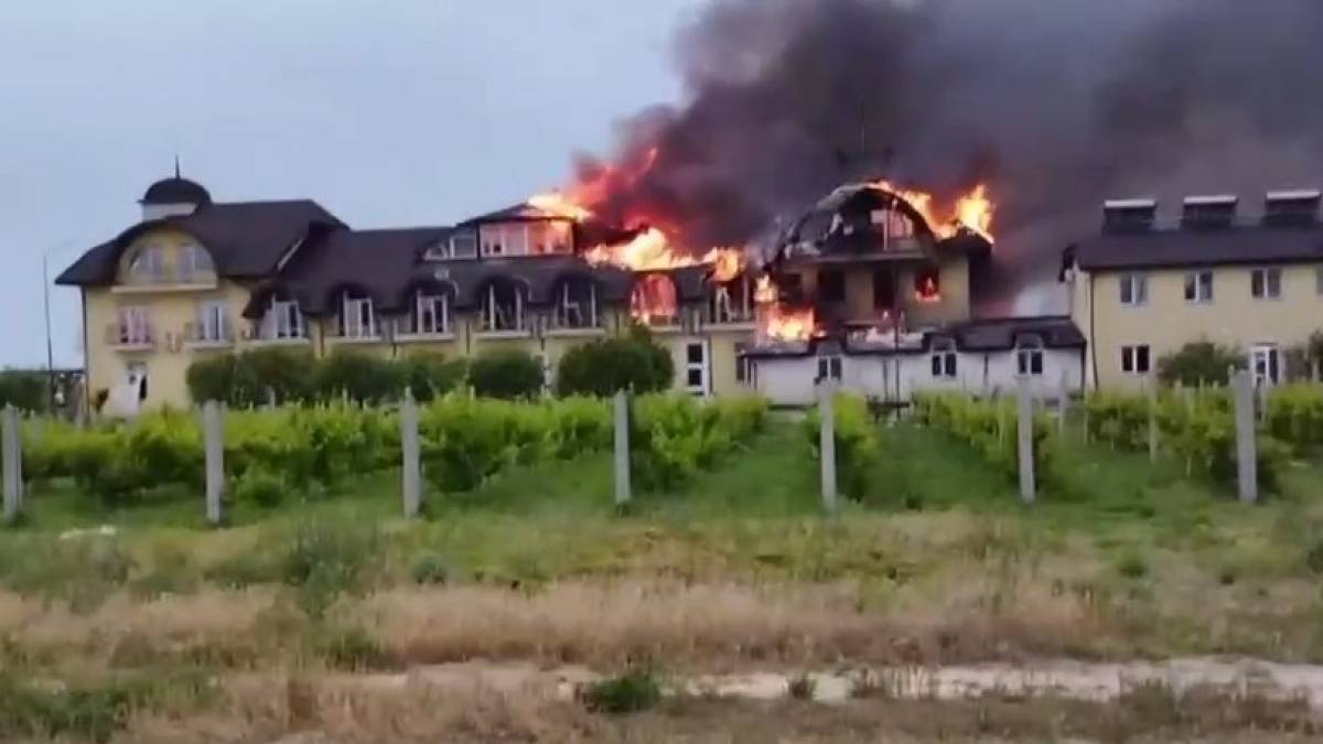 Мер Мелітополя розповів, як ЗСУ накрили вогнем окупантів на популярному азовському курорті