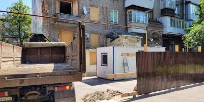 Як у Запоріжжі відновлюють зруйновані ракетами багатоповерхівки