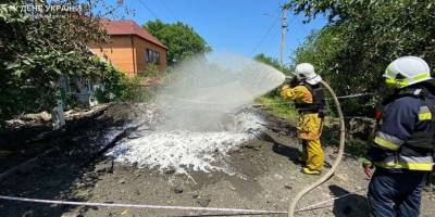 Під час обстрілу селища у Запорізькому районі ворог пошкодив газову трубу
