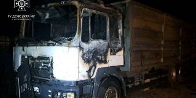 На Запоріжжі під час ворожого обстрілу загорівся зерновоз