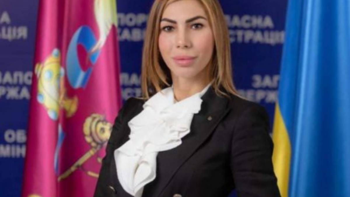 Запорізька ексчиновниця Злата Некрасова пішла в суд, щоб поновитися на посаді в ЗОВА