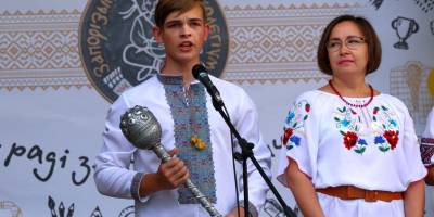 У Січовому колегіумі випускникам 2023 року урочисто вручені свідоцтва про повну середню освіту