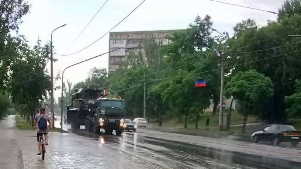 З Маріуполя окупанти переміщують у бік Бердянська ракетні системи С-300