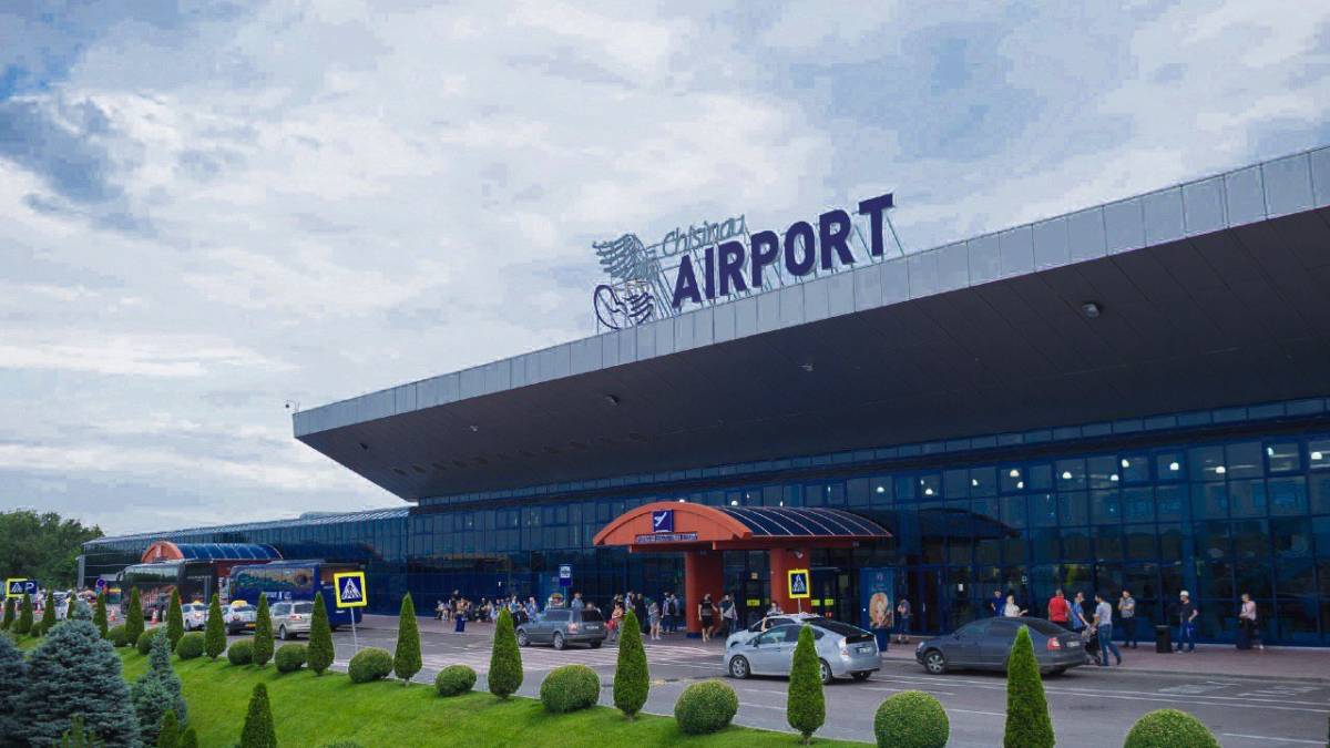 У Молдові затримали чоловіка, який відкрив стрілянину в аеропорту