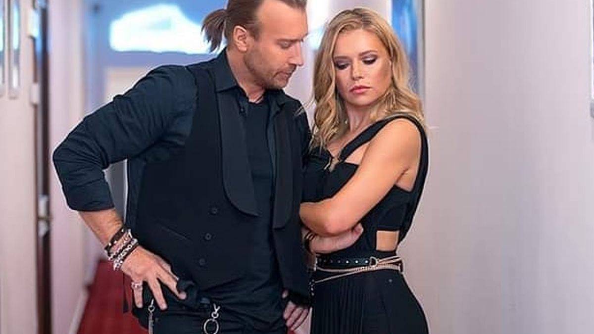 Олег Винник уперше підтвердив, що одружений зі співачкою та виховує сина