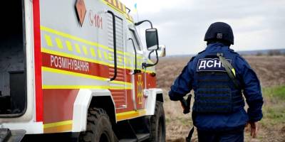 Запорізькі піротехніки знищили касетний елемент ракетного снаряду «Ураган» (відео)