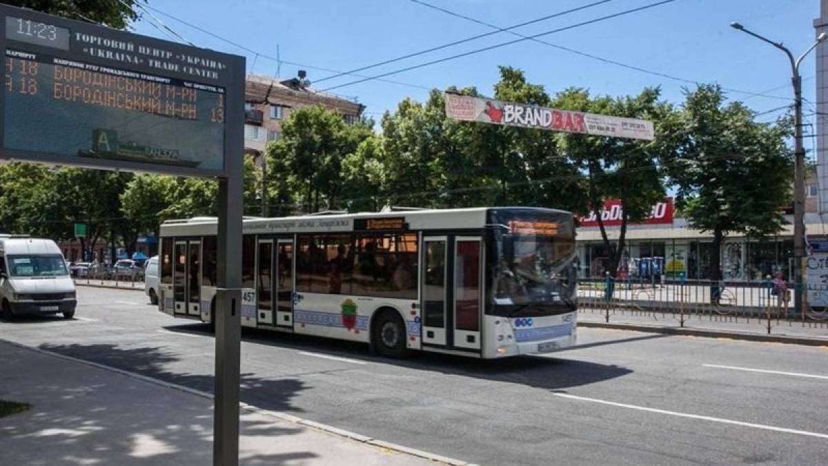 У Запоріжжі пенсіонери можуть безкоштовно їздити в громадському транспорті у будь-який час