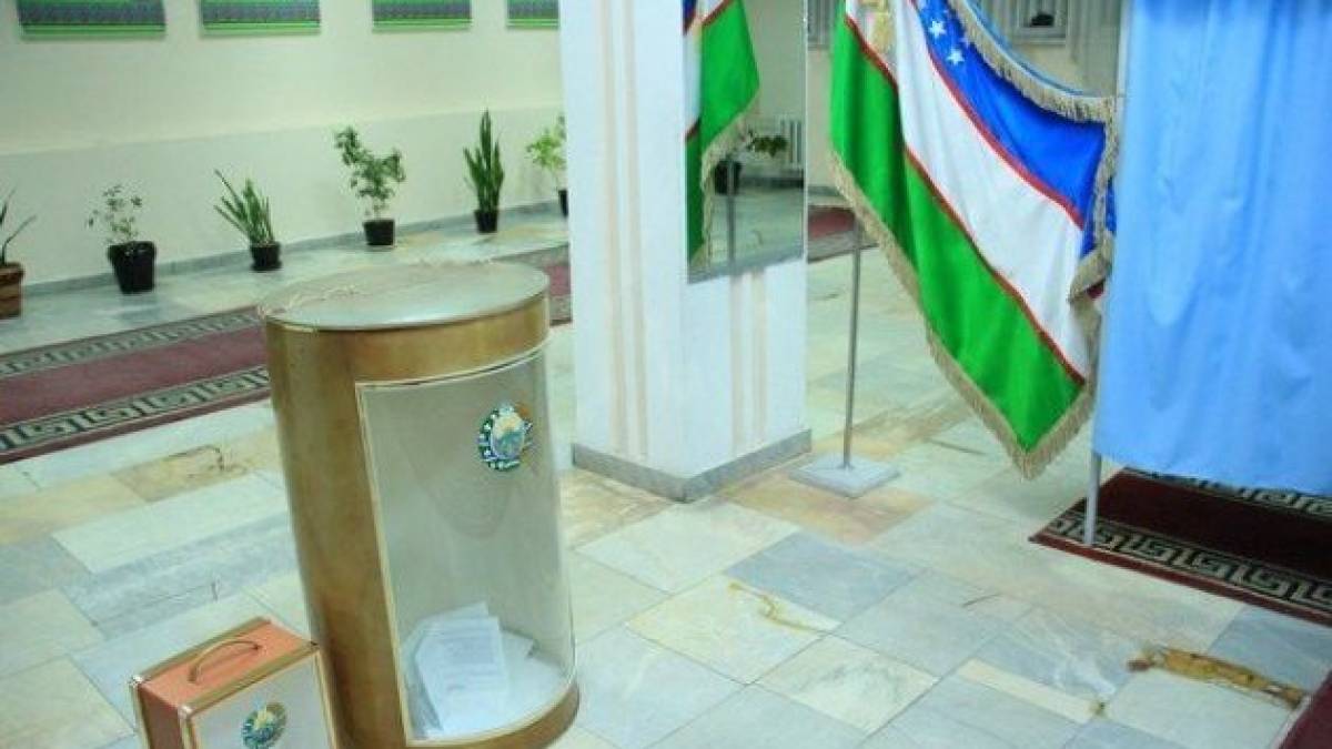 В Узбекистані проходять дострокові президентські вибори